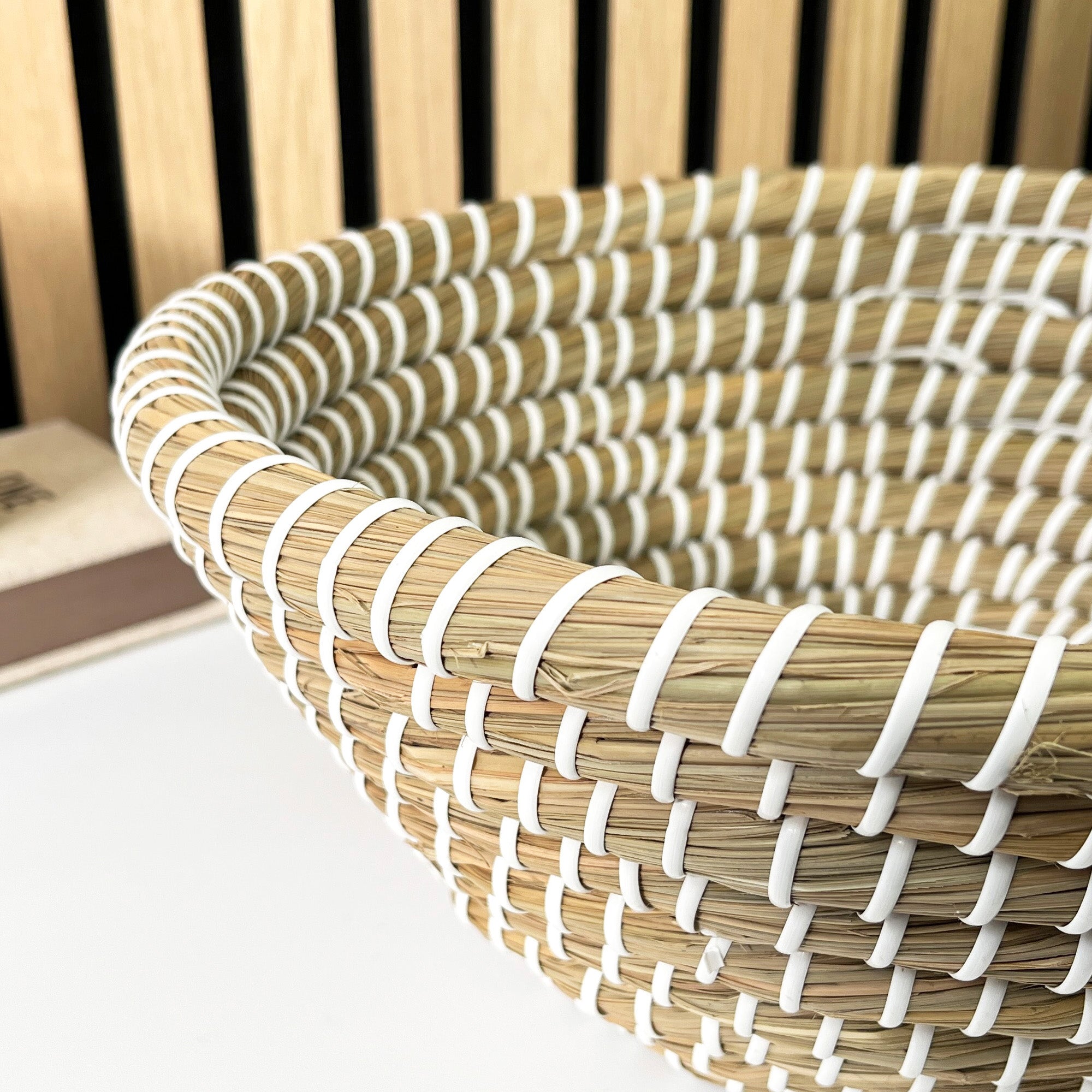 32cm Deep Woven Decorative Bowl - Kansgrass