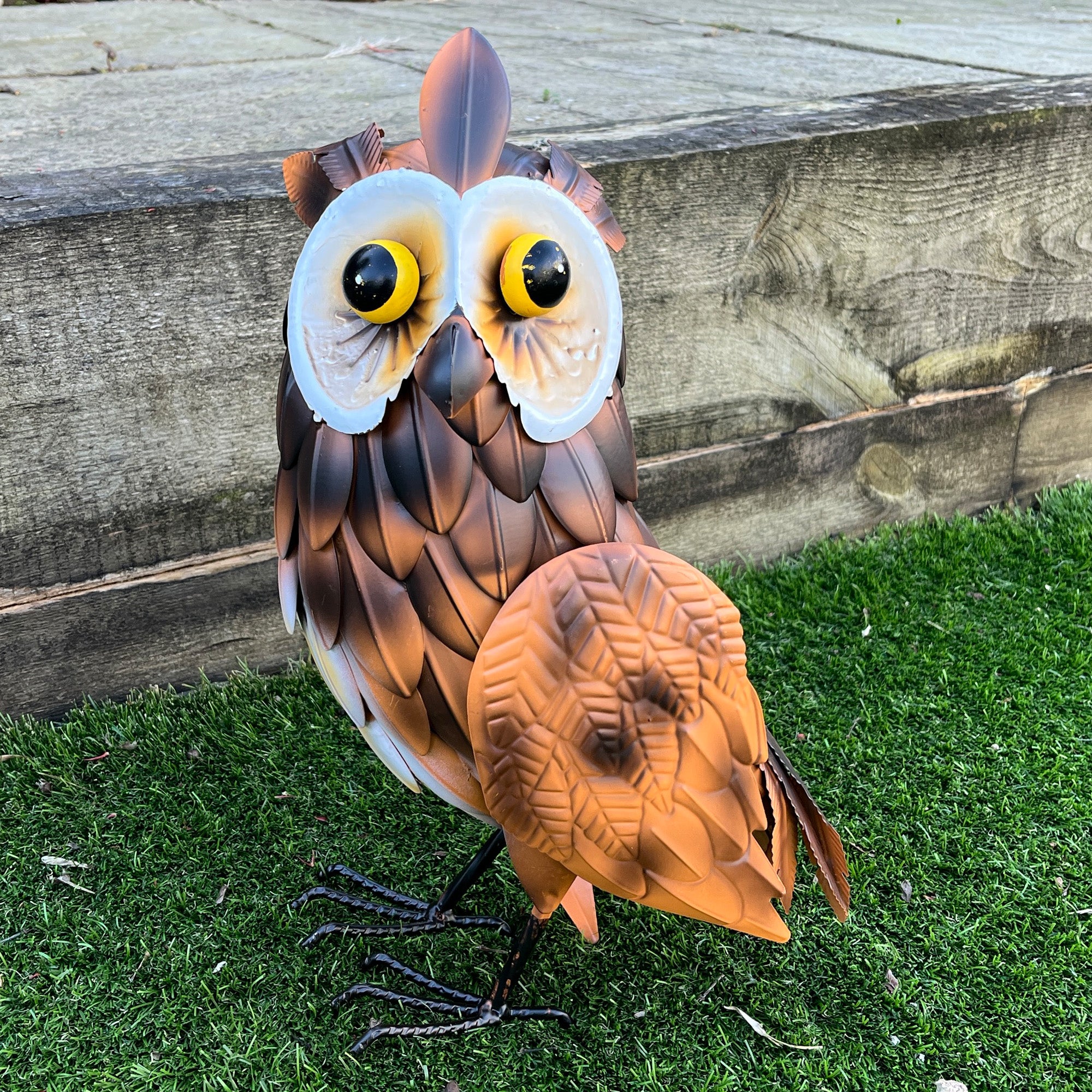 38.5cm Tall Brown Owl Garden Ornament - Metal