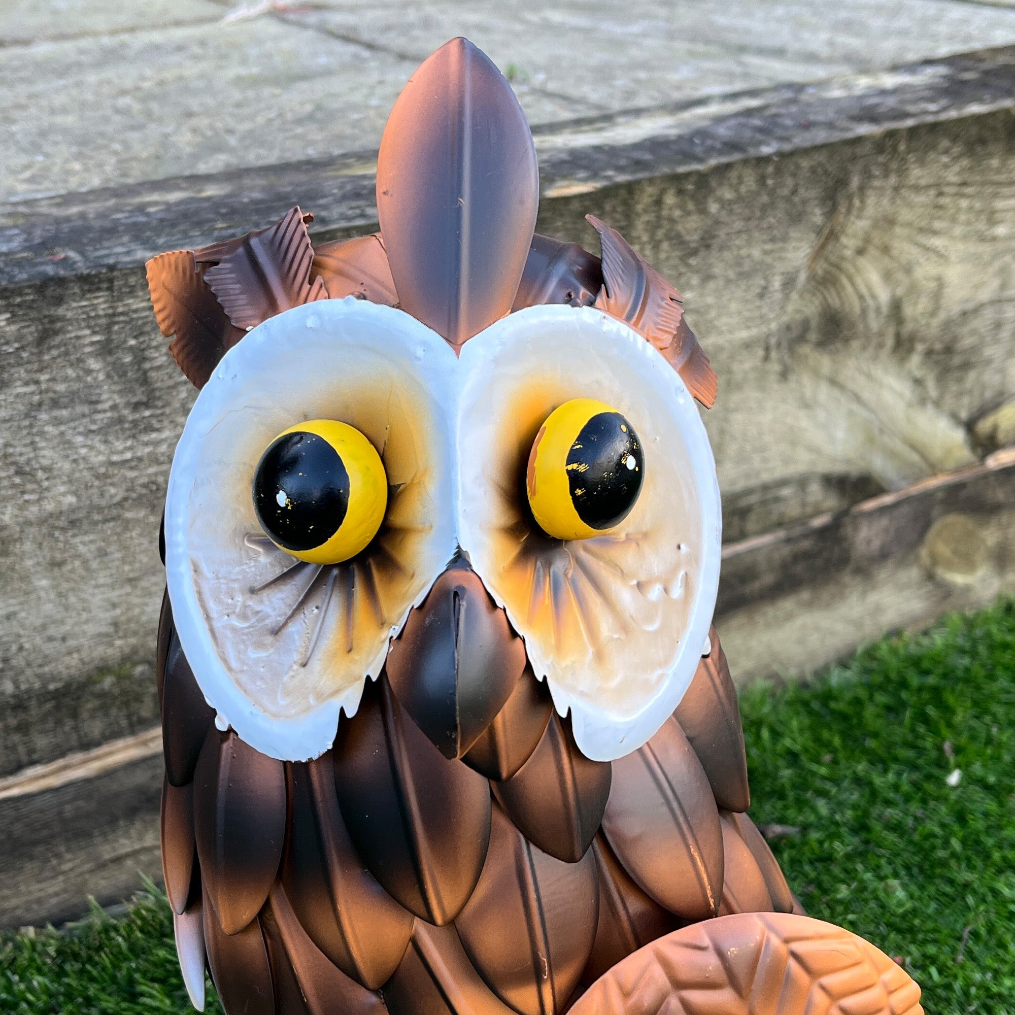 38.5cm Tall Brown Owl Garden Ornament - Metal