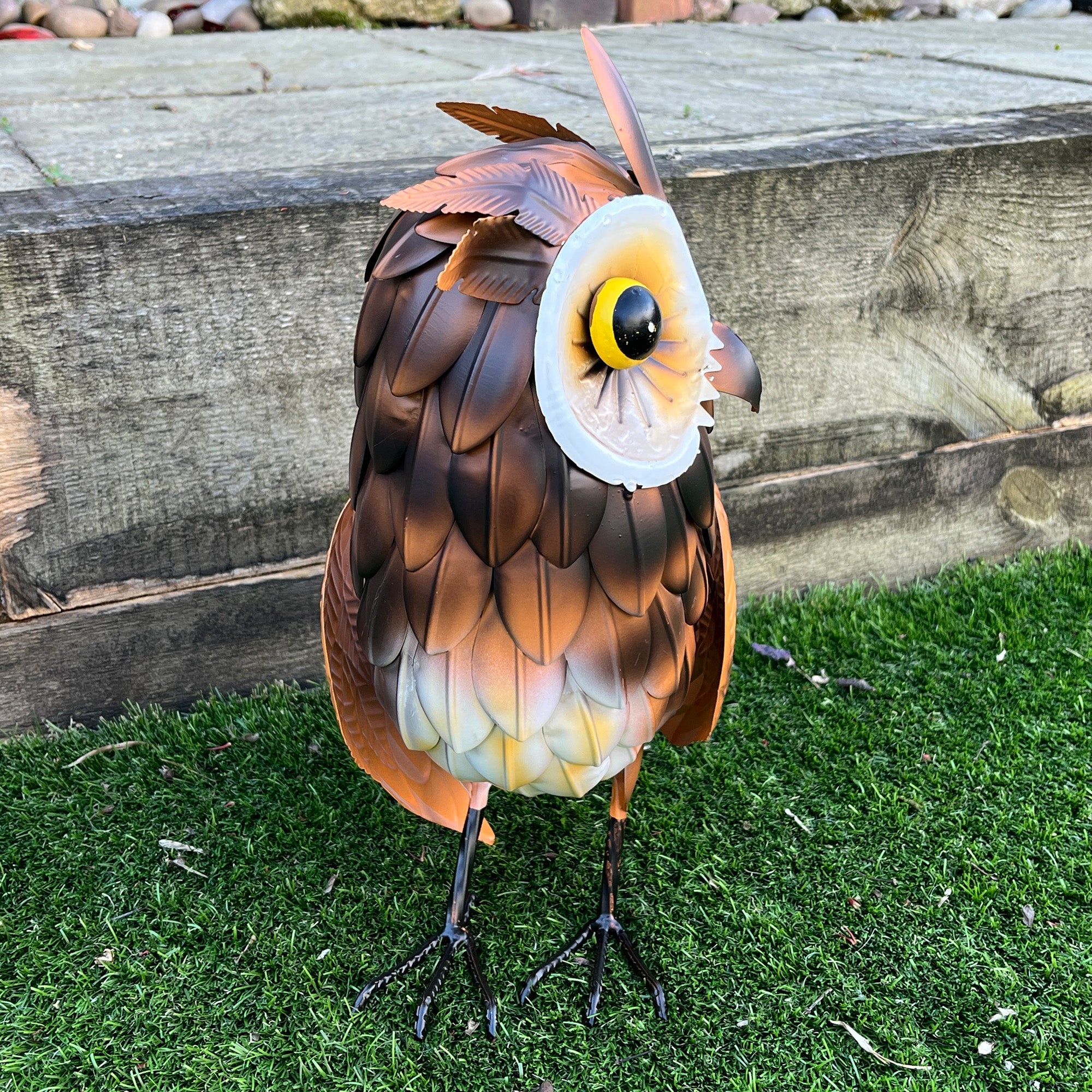 38.5cm Tall Brown Owl Garden Ornament - Metal