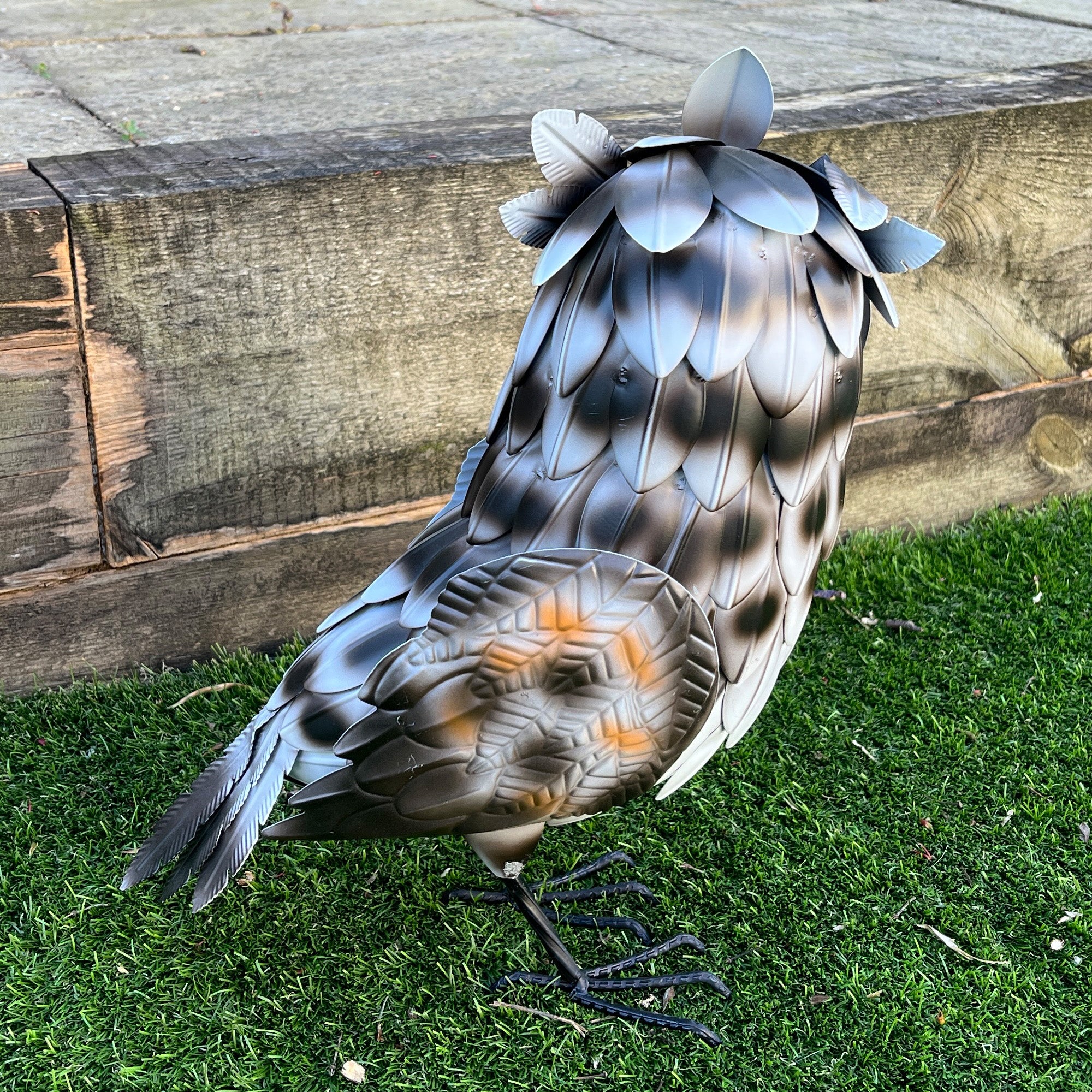 38.5cm Tall White Owl Garden Ornament - Metal