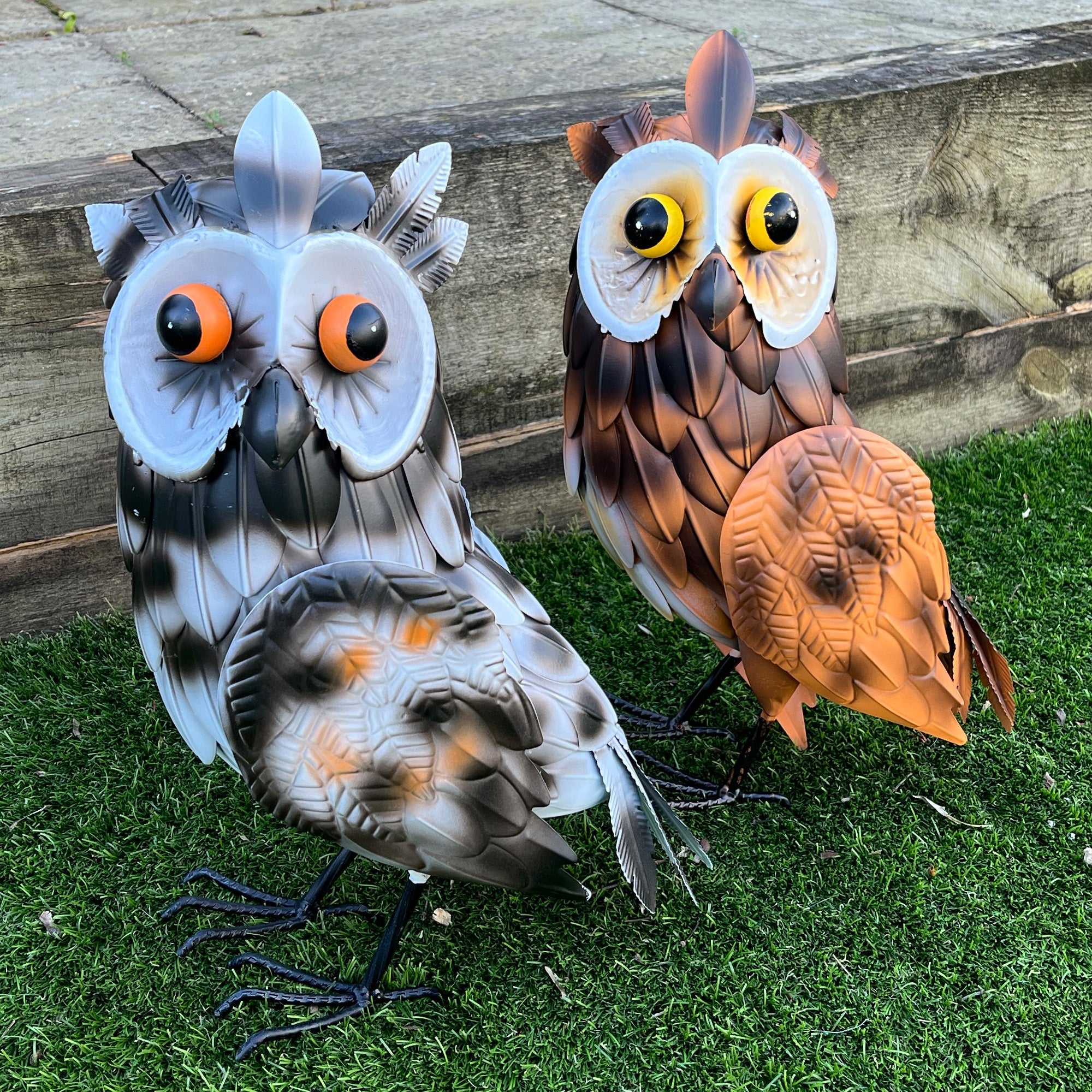 38.5cm Tall Brown Owl Garden Ornament - Metal