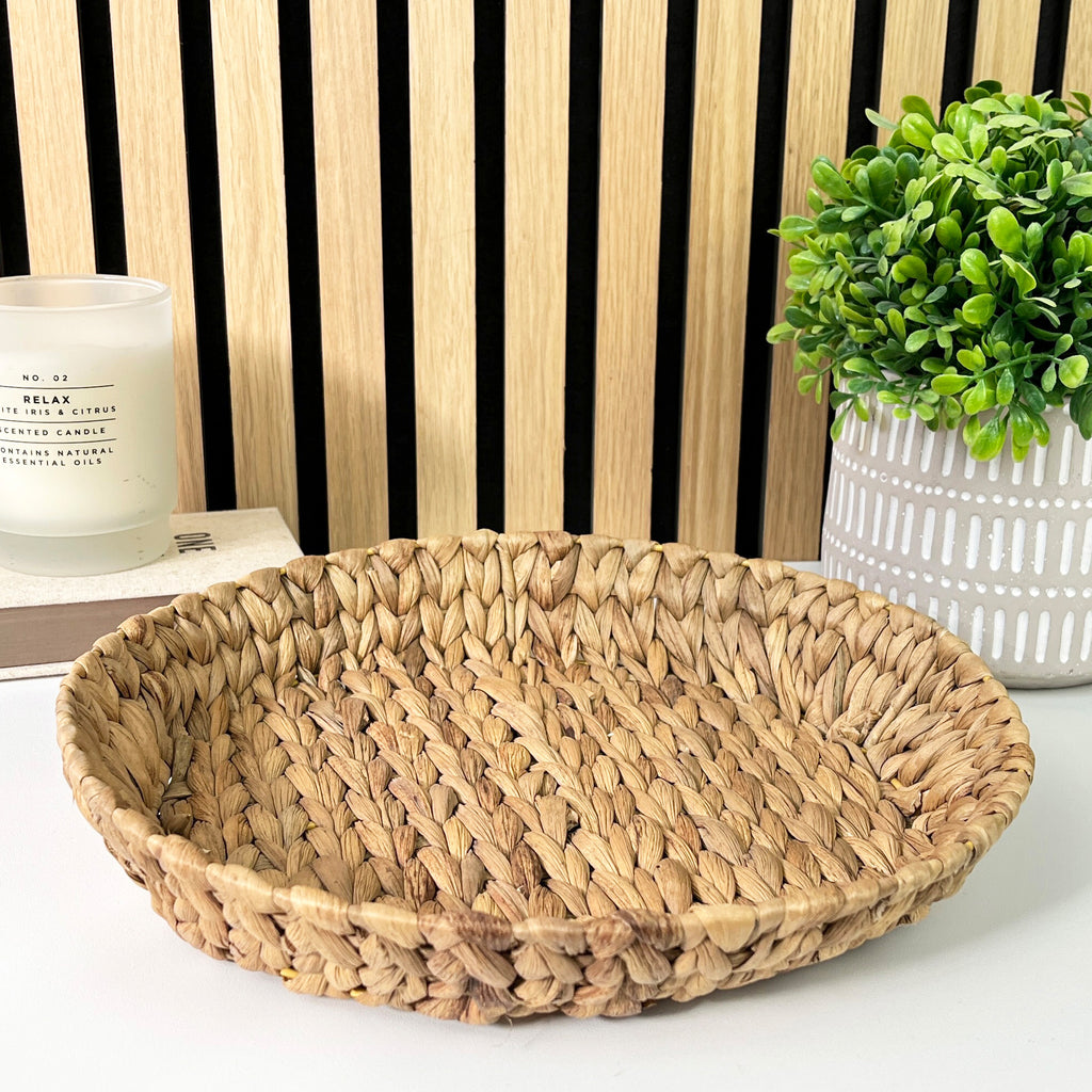 29cm Shallow Woven Water Hyacinth Decorative Bowl