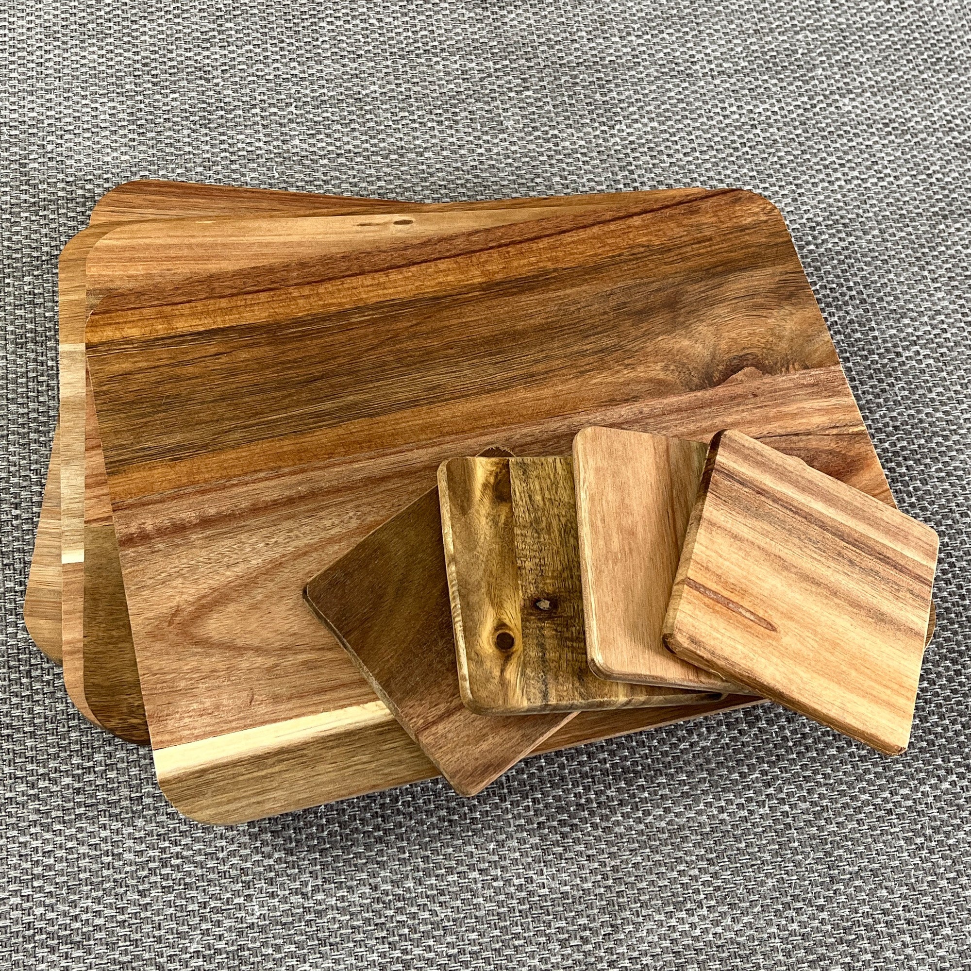 Set of 4 Wooden Placemats and Square Coasters - Acacia Wood