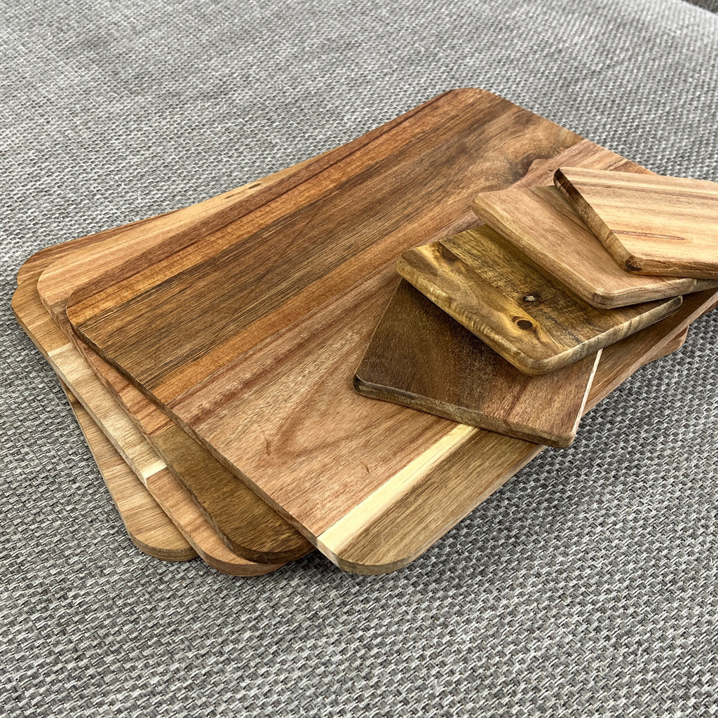 Set of 4 Wooden Placemats and Square Coasters - Acacia Wood