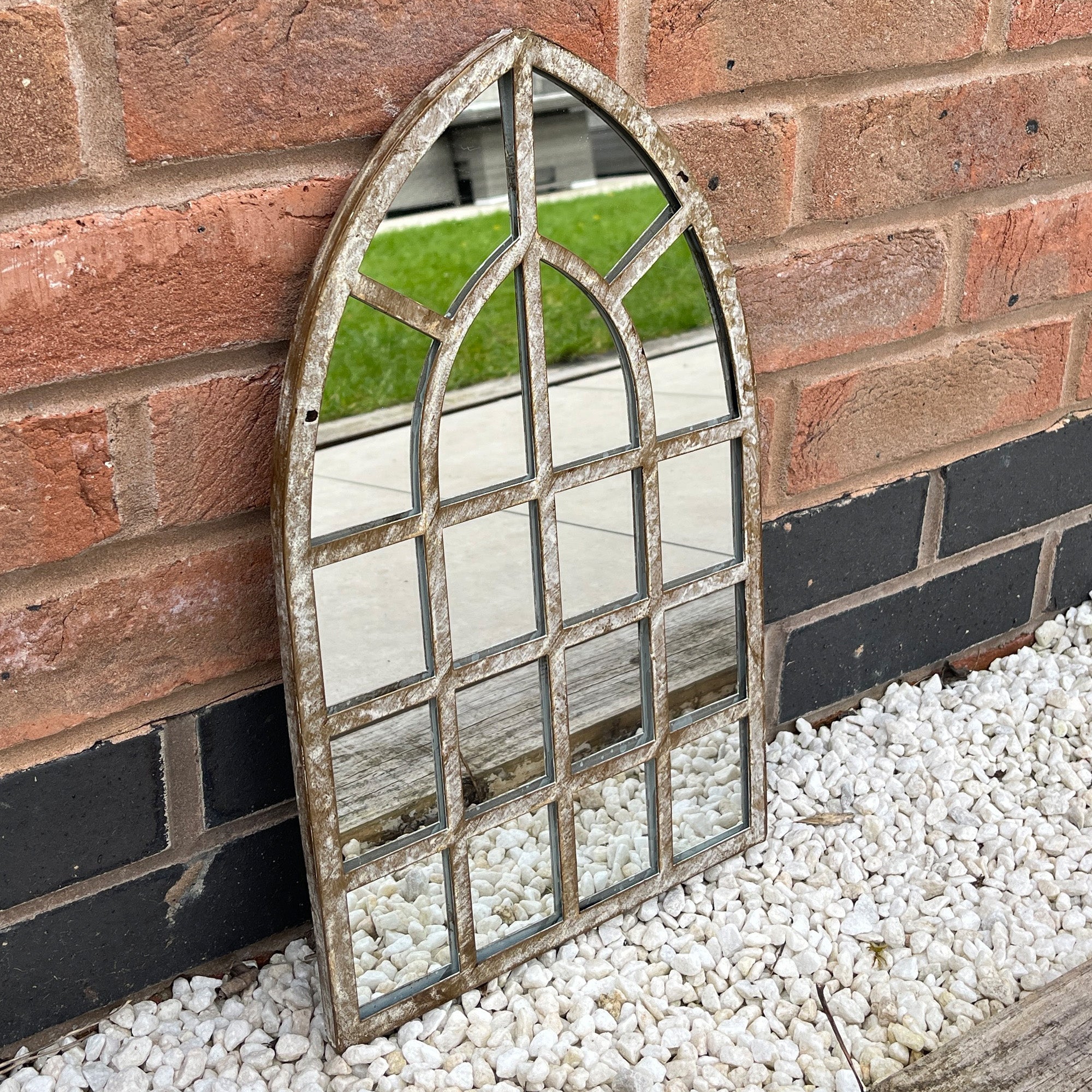25cm x 42.5cm Rustic Window Arch Wall Mirror – Metal Frame