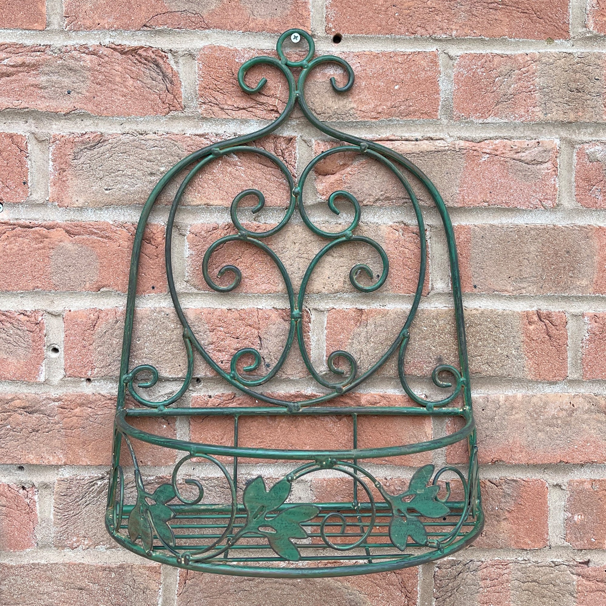 33.5cm x 42.5cm Vintage Style Wall Mounted Outdoor Planter Shelf - Green
