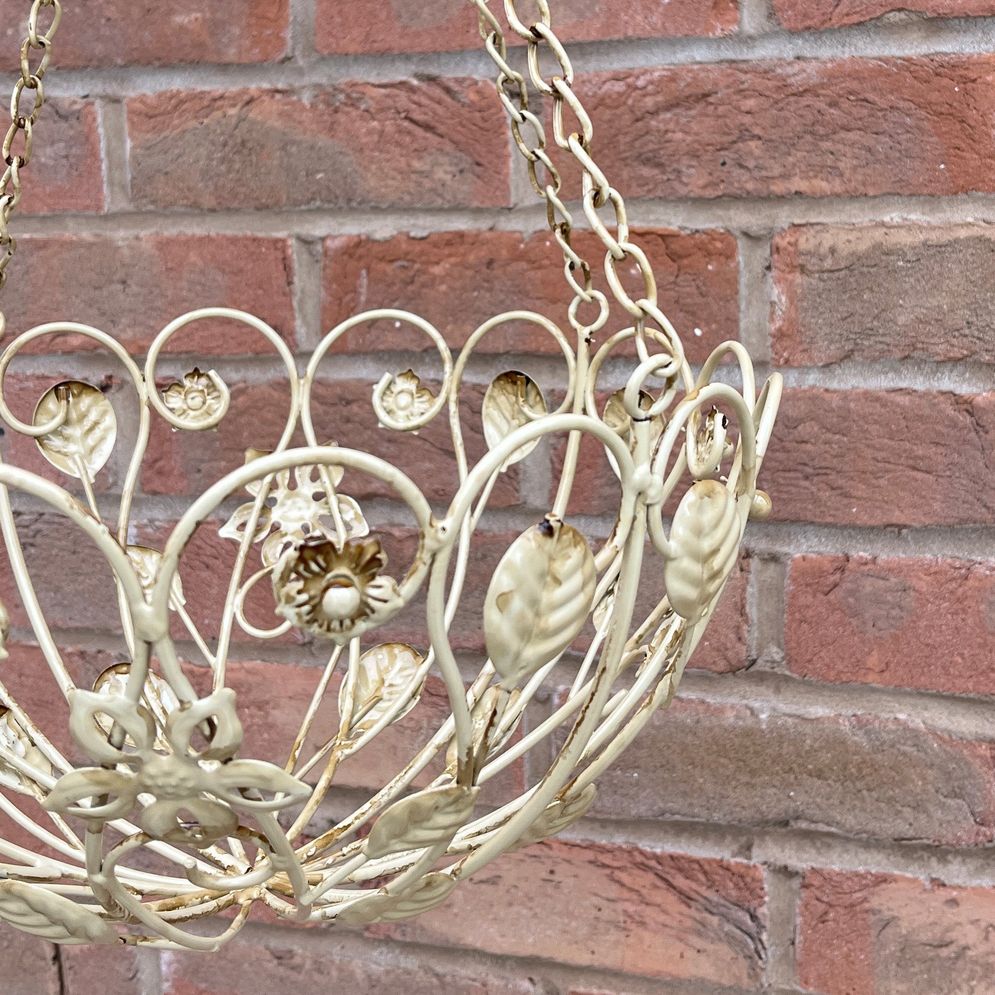 31cm Vintage Style Round Metal Hanging Basket