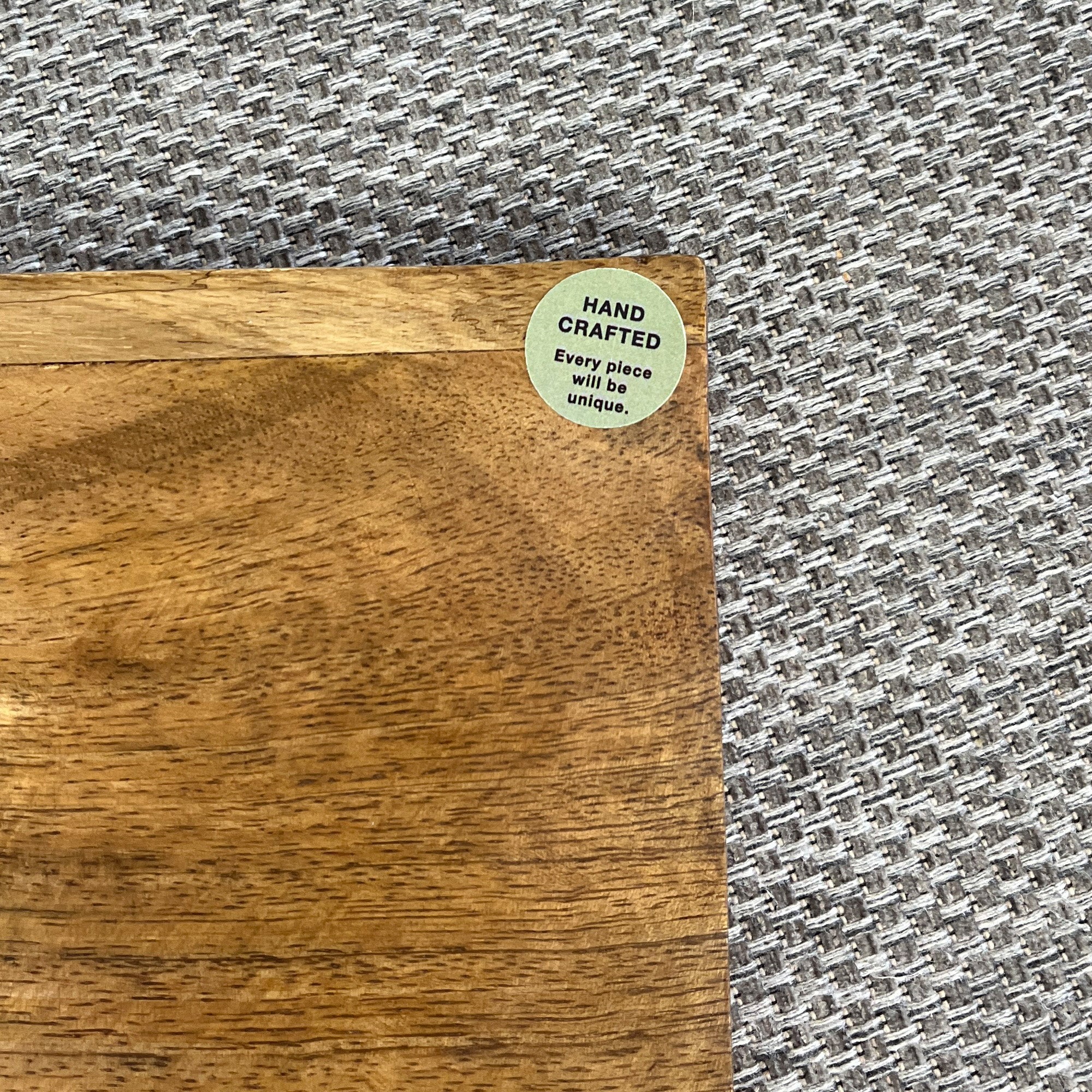 35.5cm x 25cm Wooden Highland Cow Chopping Board – Hand Crafted