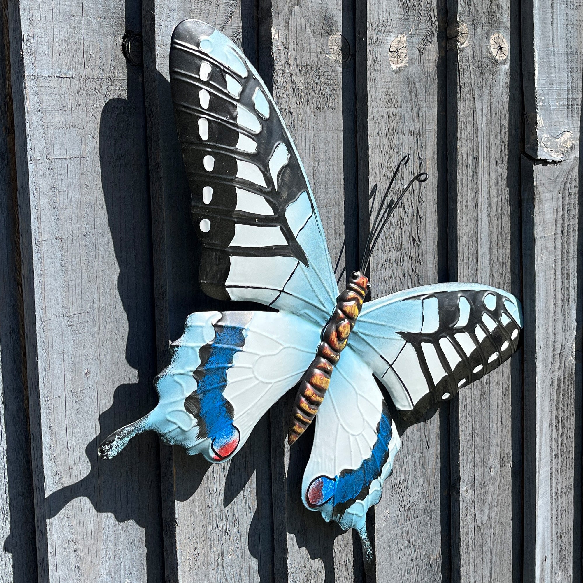 48.5cm Metal Butterfly Garden Wall Art Decoration – Light Blue