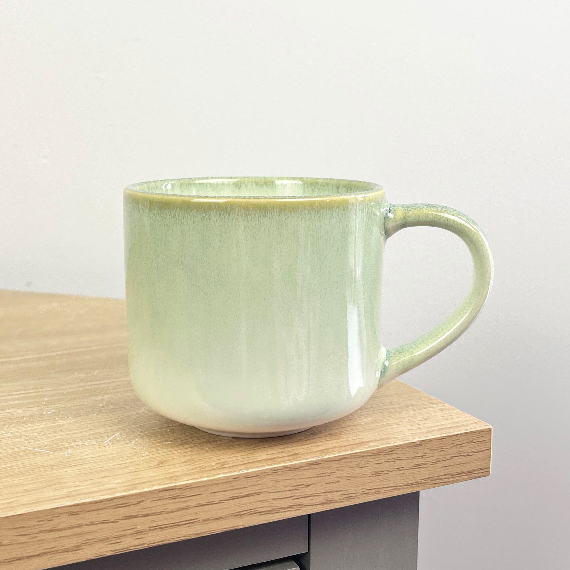 4 x 300ml Reactive Glaze Stoneware Mugs – Green