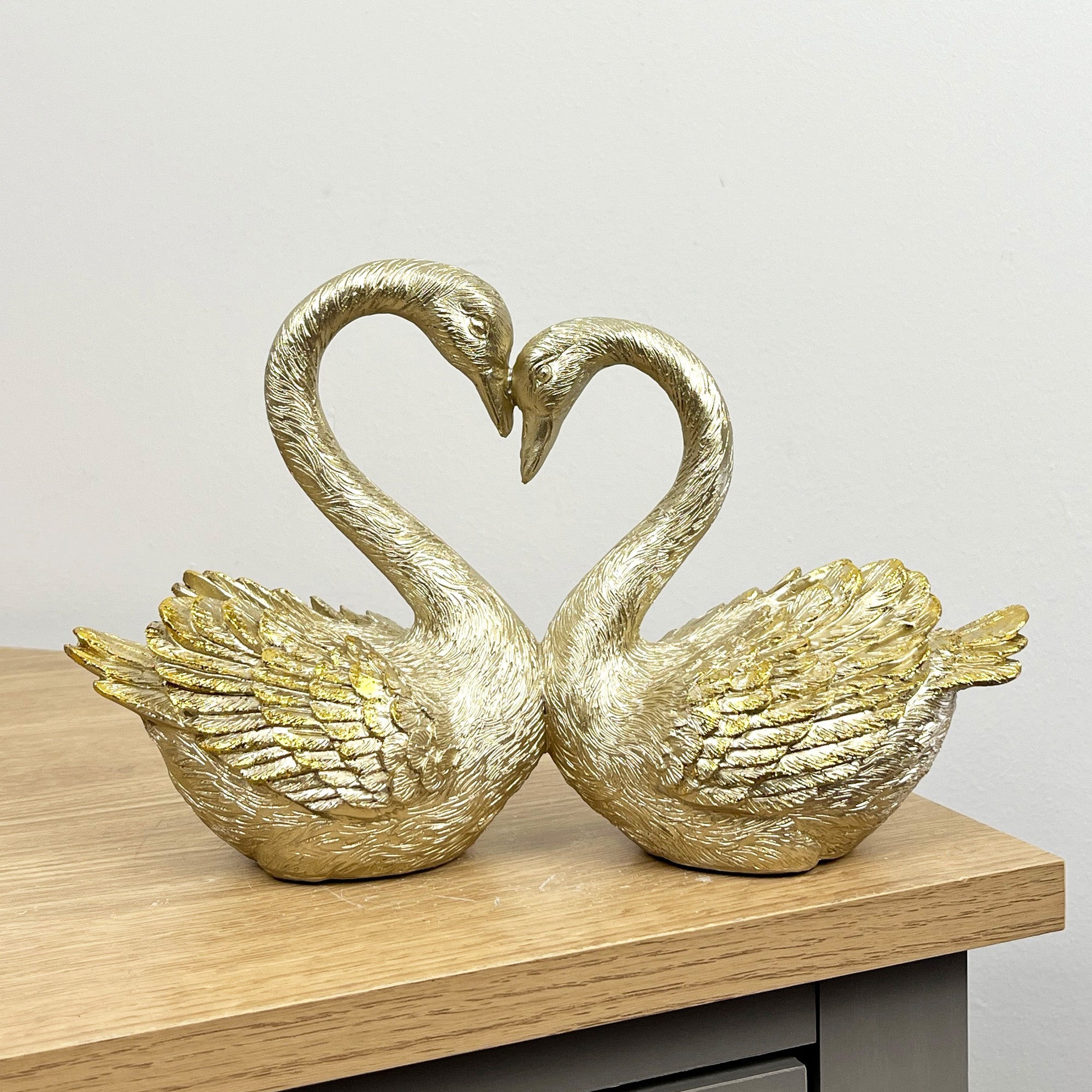 25cm Romantic Love Heart Swans Ornament - Resin