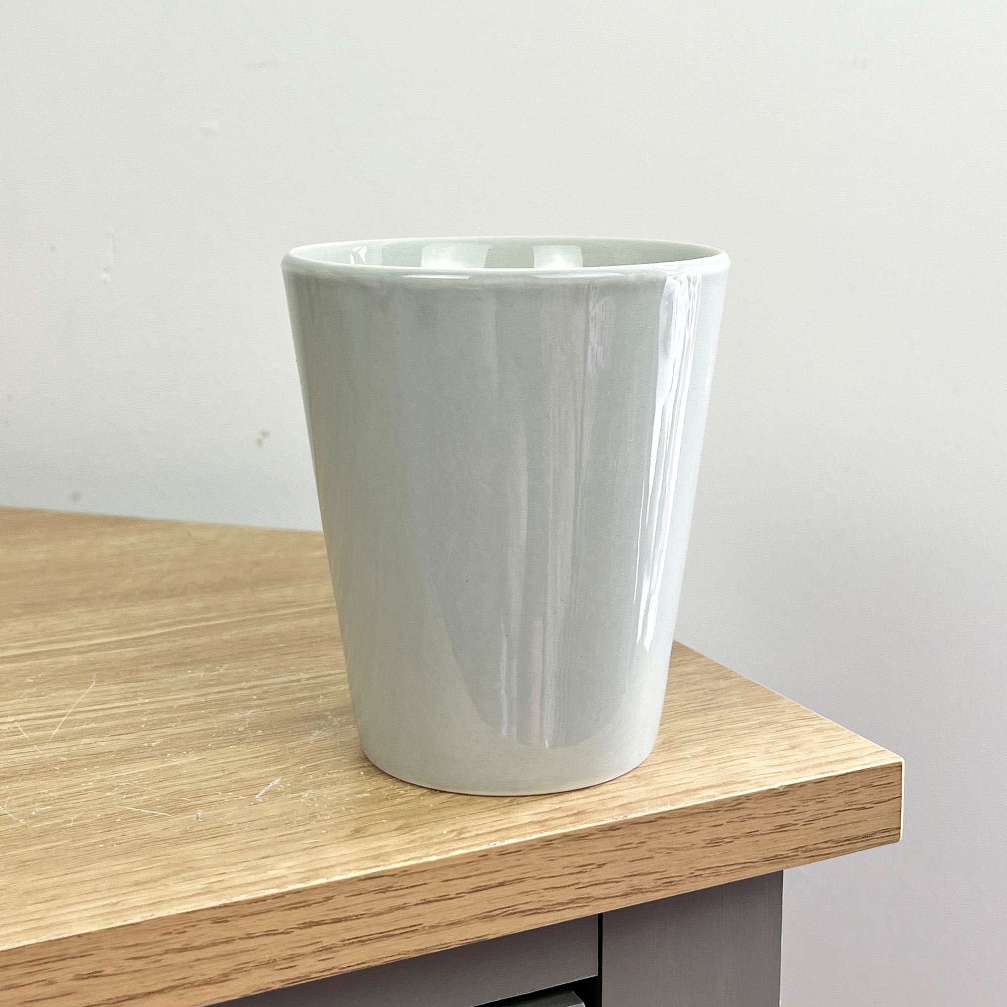 2 x 300ml New Bone Porcelain Mugs – Light Grey