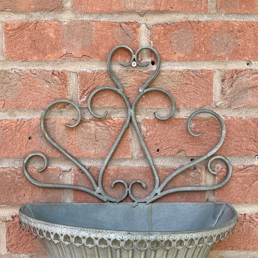 33cm x 34.5cm Vintage Wall Mounted Planter – Zinc