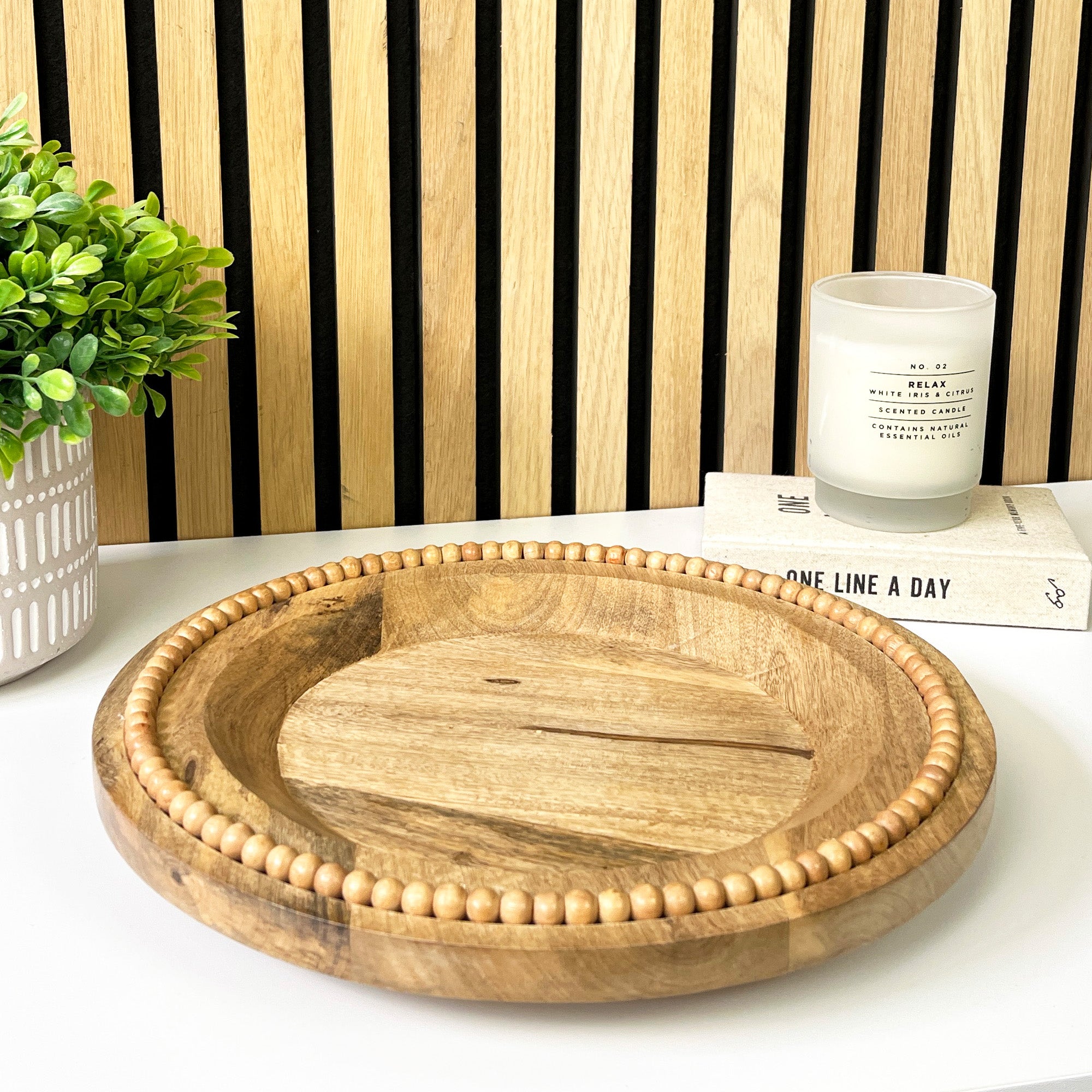30cm Round Beaded Decorative Wooden Plate