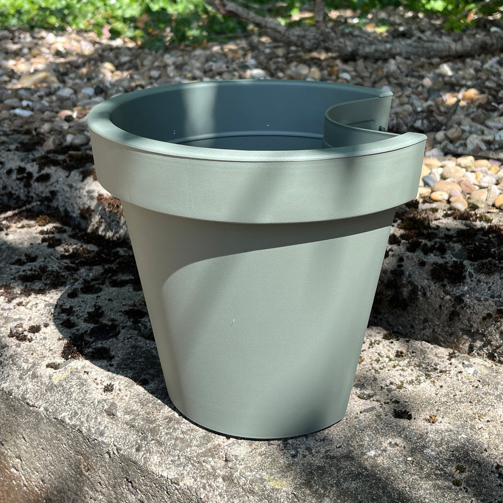 3 x 24cm (DIA) Green Plastic Drain Pipe Planters