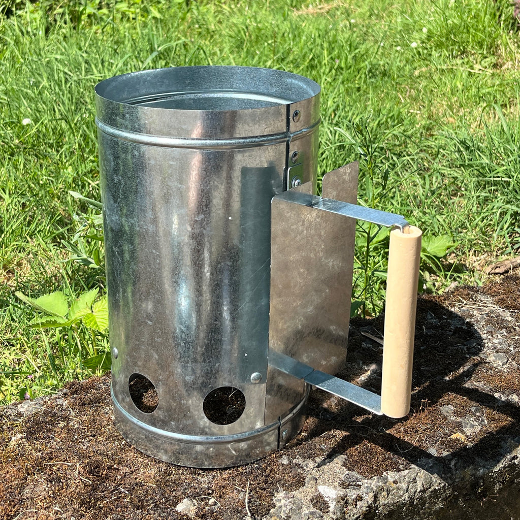 16cm x 27cm Steel Charcoal Chimney Starter with Wooden Handle