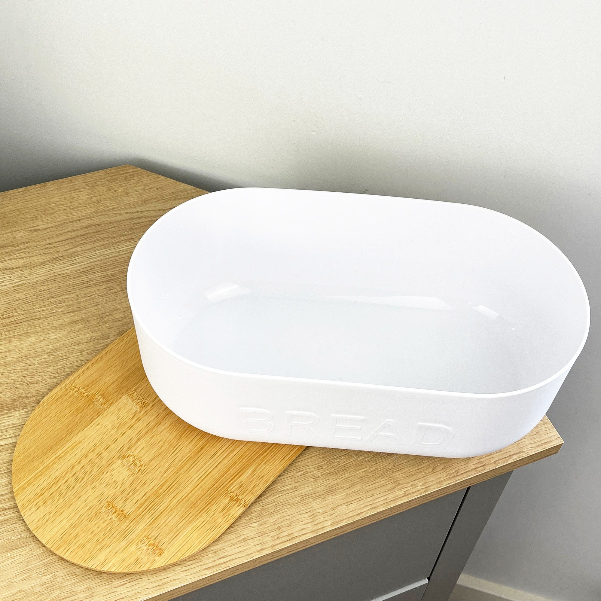 35.5cm x 12cm White Plastic Bread Bin with Wooden Lid