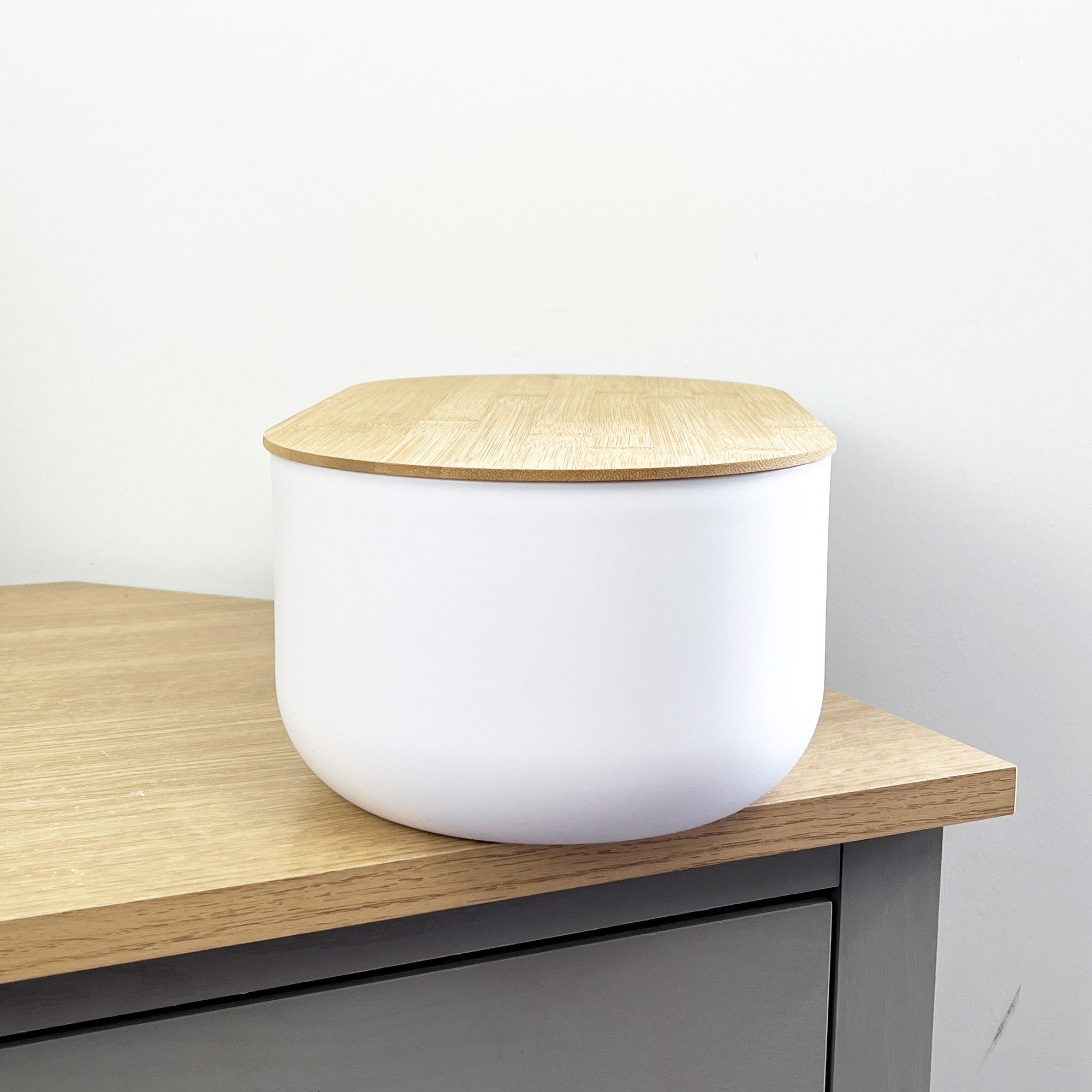 35.5cm x 12cm White Plastic Bread Bin with Wooden Lid