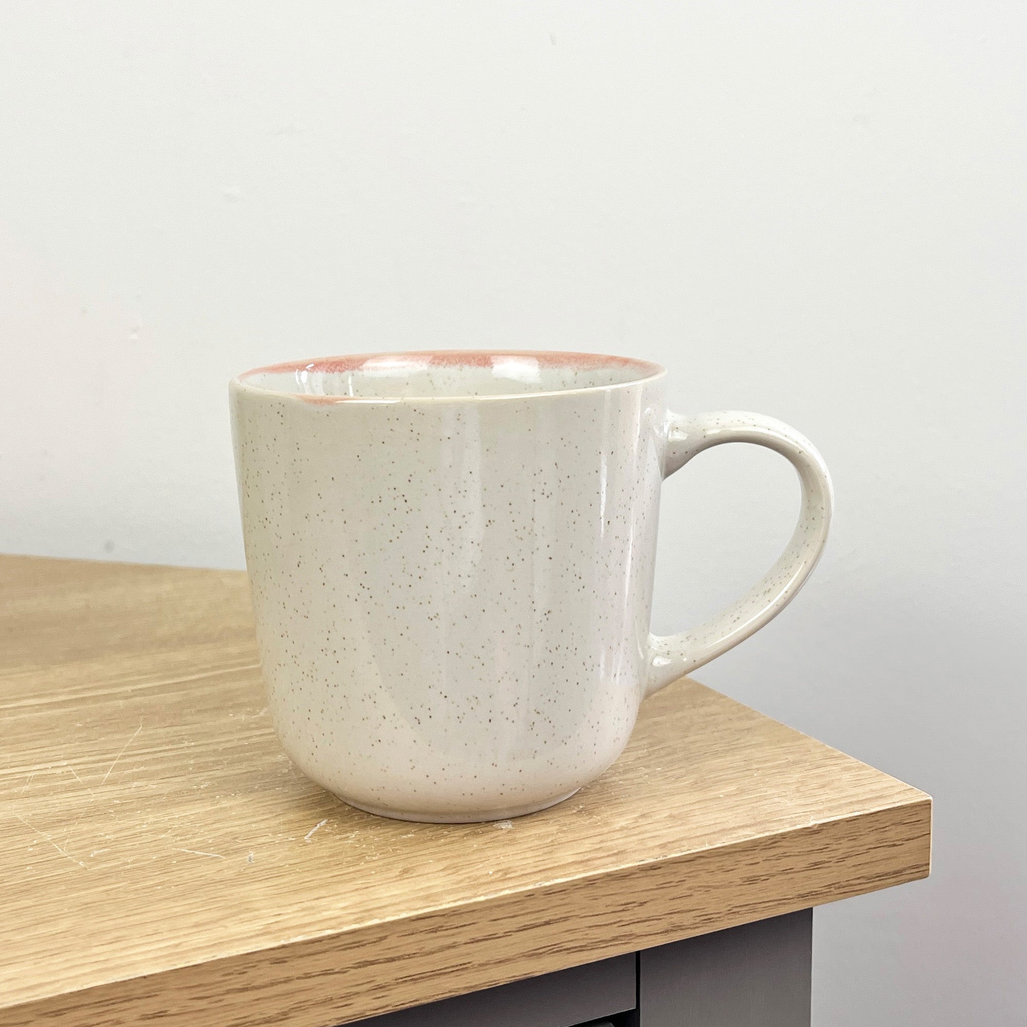 4 x 350ml Light Grey Speckled Stoneware Mugs