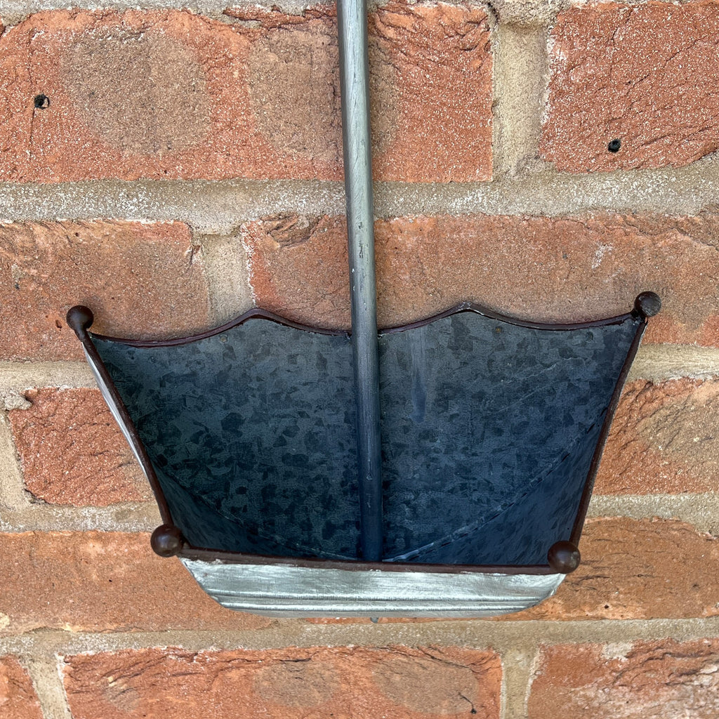 22.5cm x 36cm Umbrella Shaped Wall Mounted Planter – Zinc