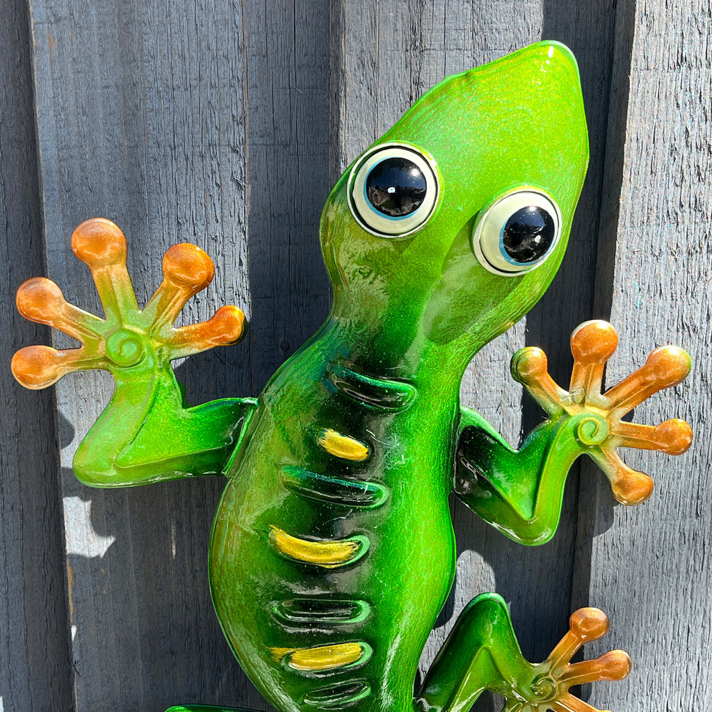 46.5cm Metal Gecko Garden Wall Art Decoration – Green
