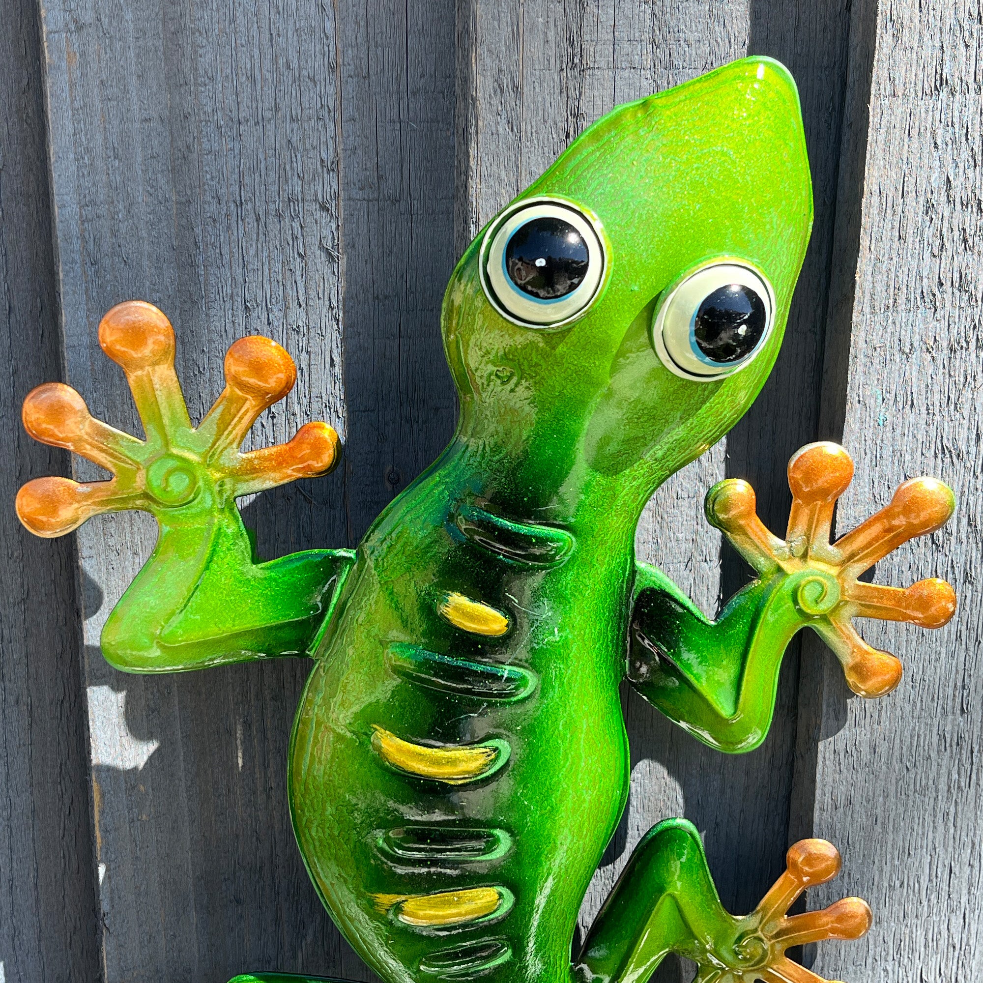 46.5cm Metal Gecko Garden Wall Art Decoration – Green