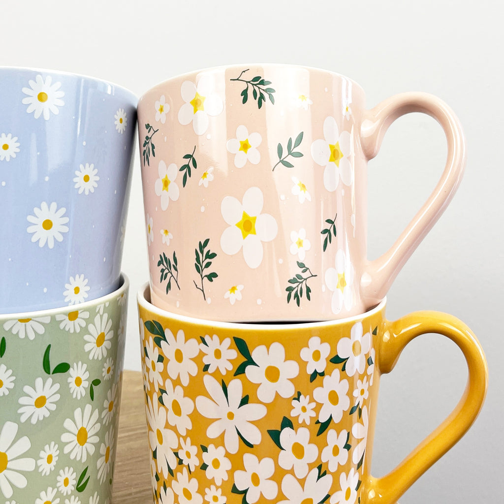 Set of 4 x 350ml Retro Floral Porcelain Mugs - Multi-coloured