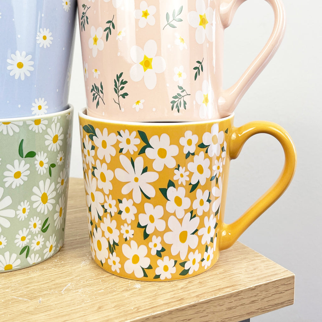 Set of 4 x 350ml Retro Floral Porcelain Mugs - Multi-coloured