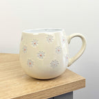 Set of 4 x 400ml Floral Daisy Stoneware Mugs