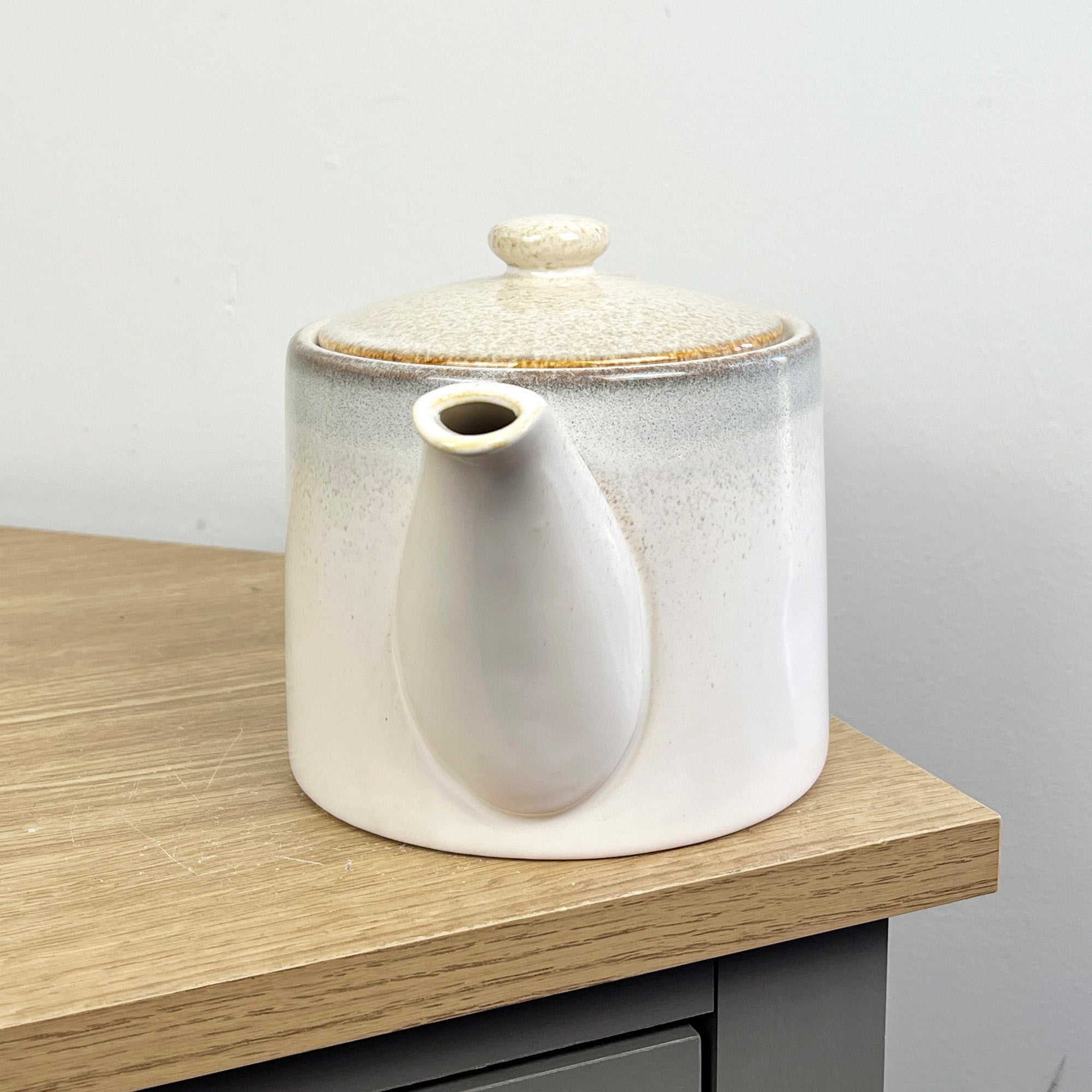 800ml Reactive Glaze Teapot – White