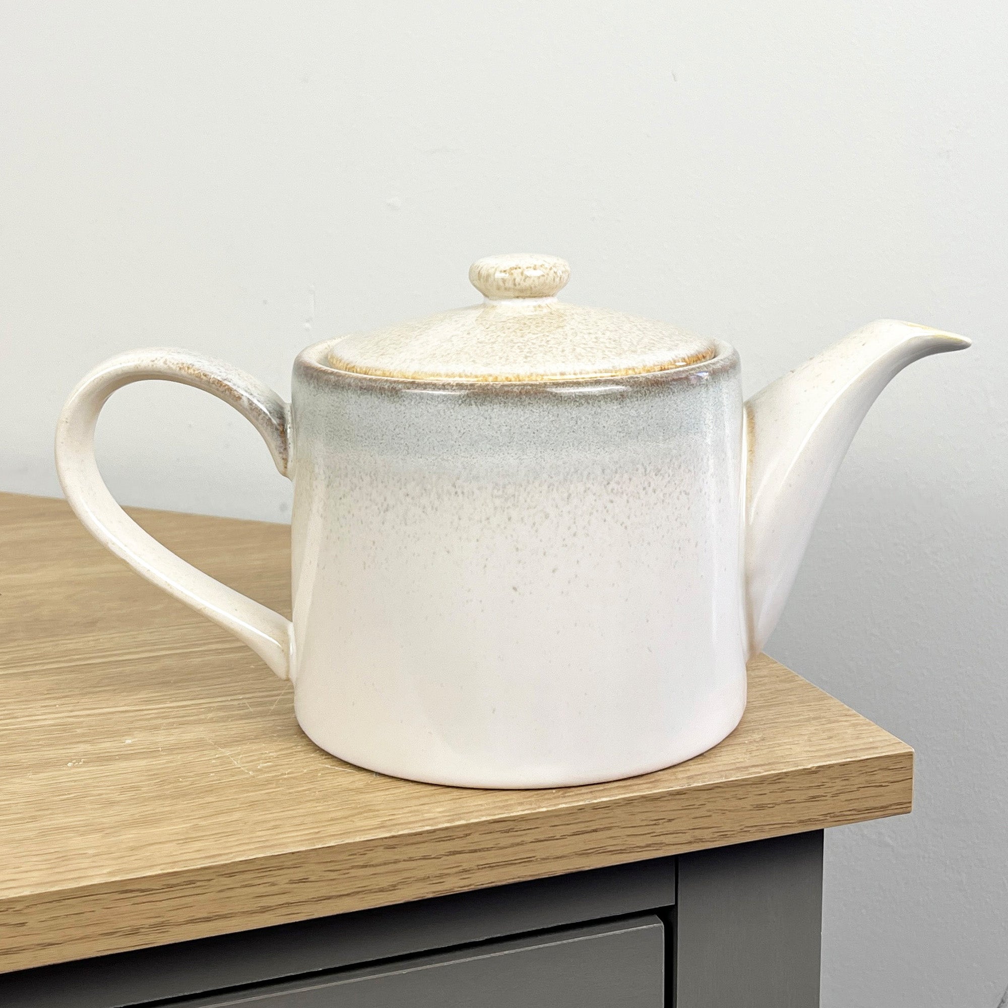 800ml Reactive Glaze Teapot – White