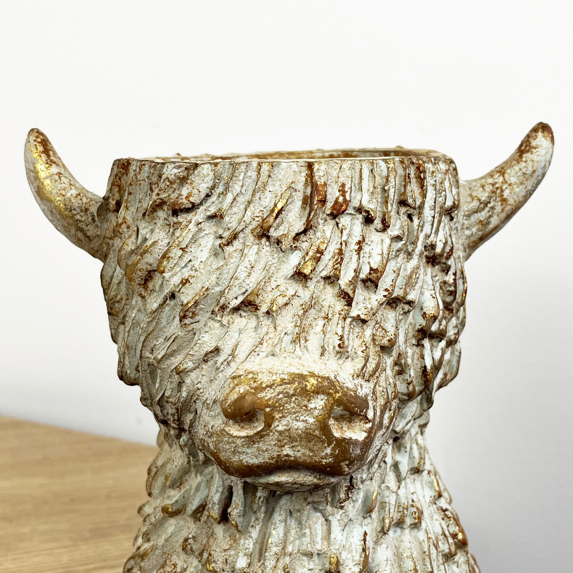 18cm Tall Highland Cow Indoor Plant Pot Cover - Resin