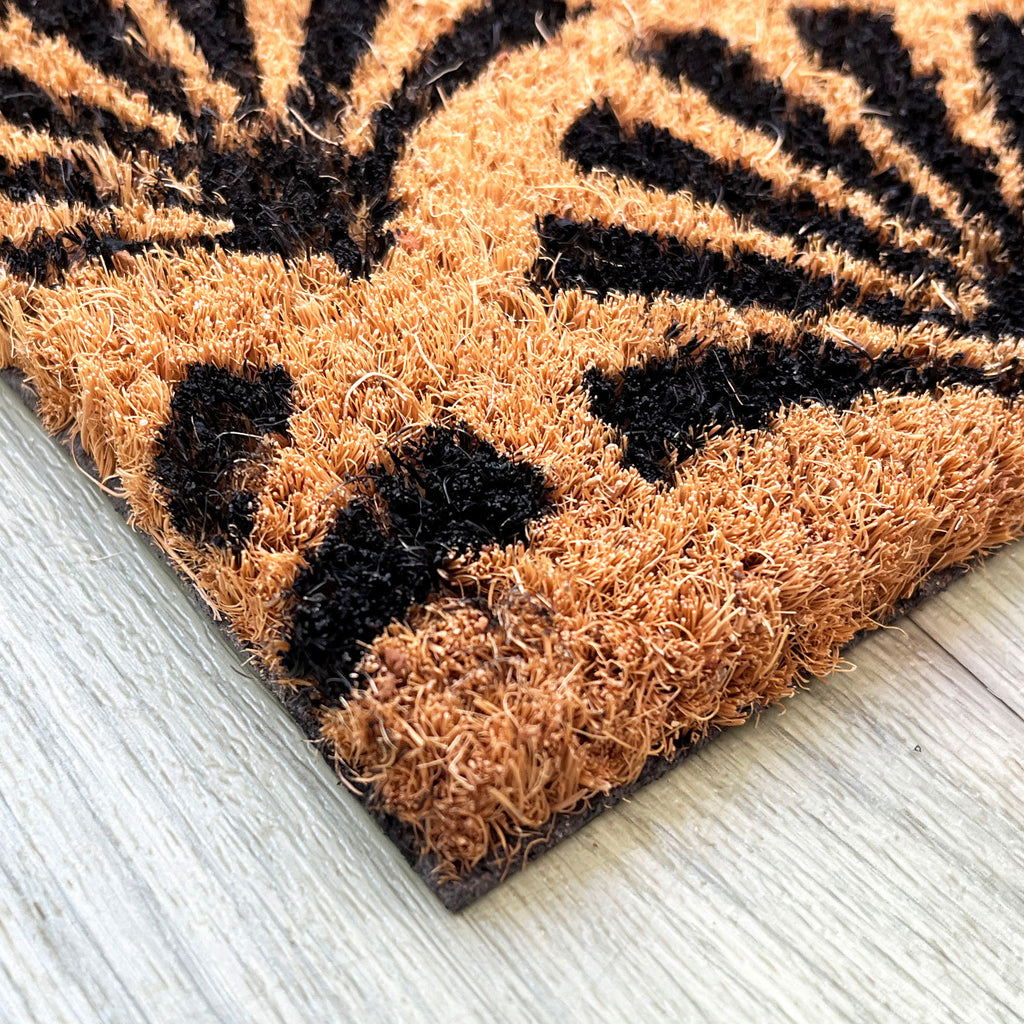 Peacock Fan Tail Pattern Coir Doormat - 59 x 39cm