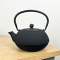 500ml Cast Iron Tea Pot with Infuser Basket - Black