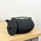 500ml Cast Iron Tea Pot with Infuser Basket - Black