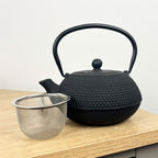 500ml Cast Iron Tea Pot with Infuser Basket - Black