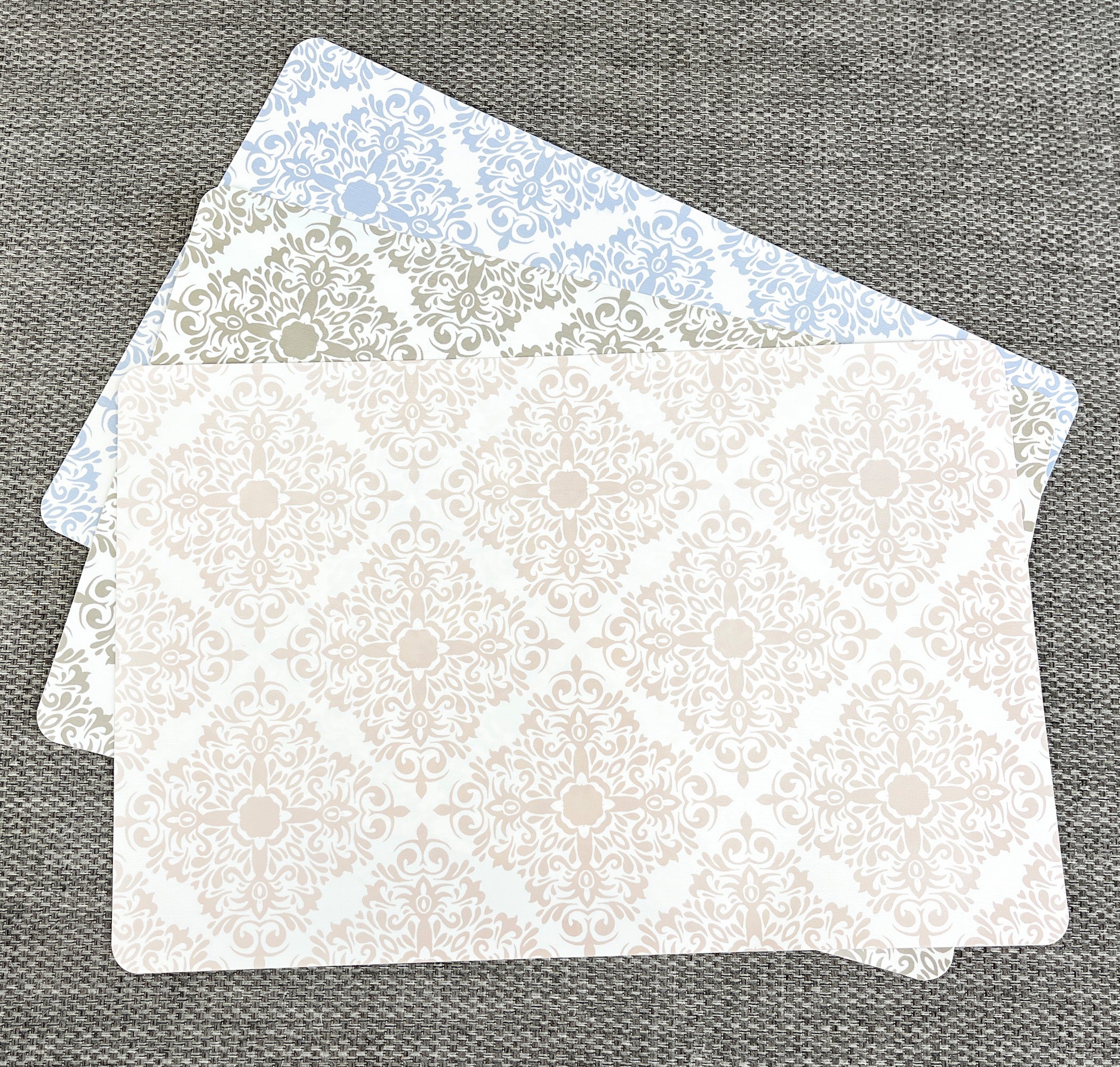 Set of 6 Large Moroccan Tile Plastic Placemats - Assorted