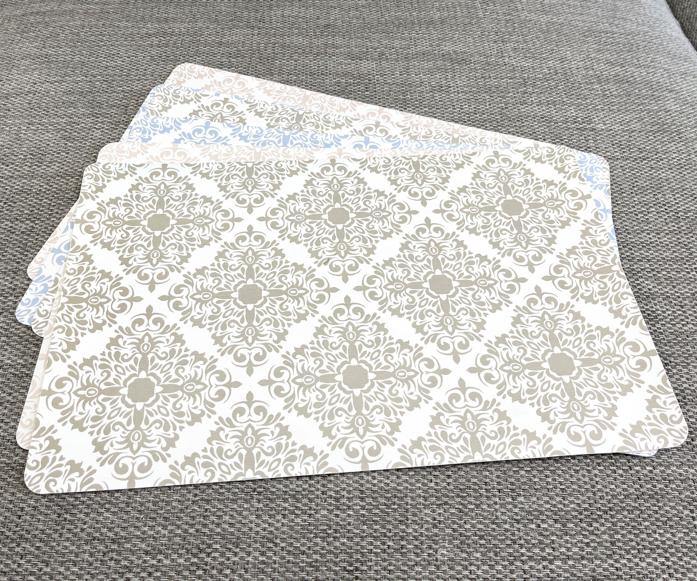 Set of 6 Large Moroccan Tile Plastic Placemats - Assorted