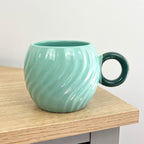 Set of 4 x 300ml Colourful Swirl Stoneware Mugs