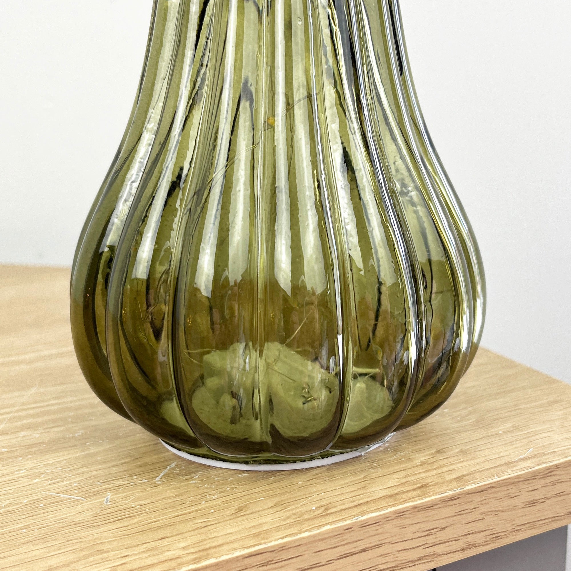 16.5cm Green Glass Pumpkin Ornament / LED Mood Light