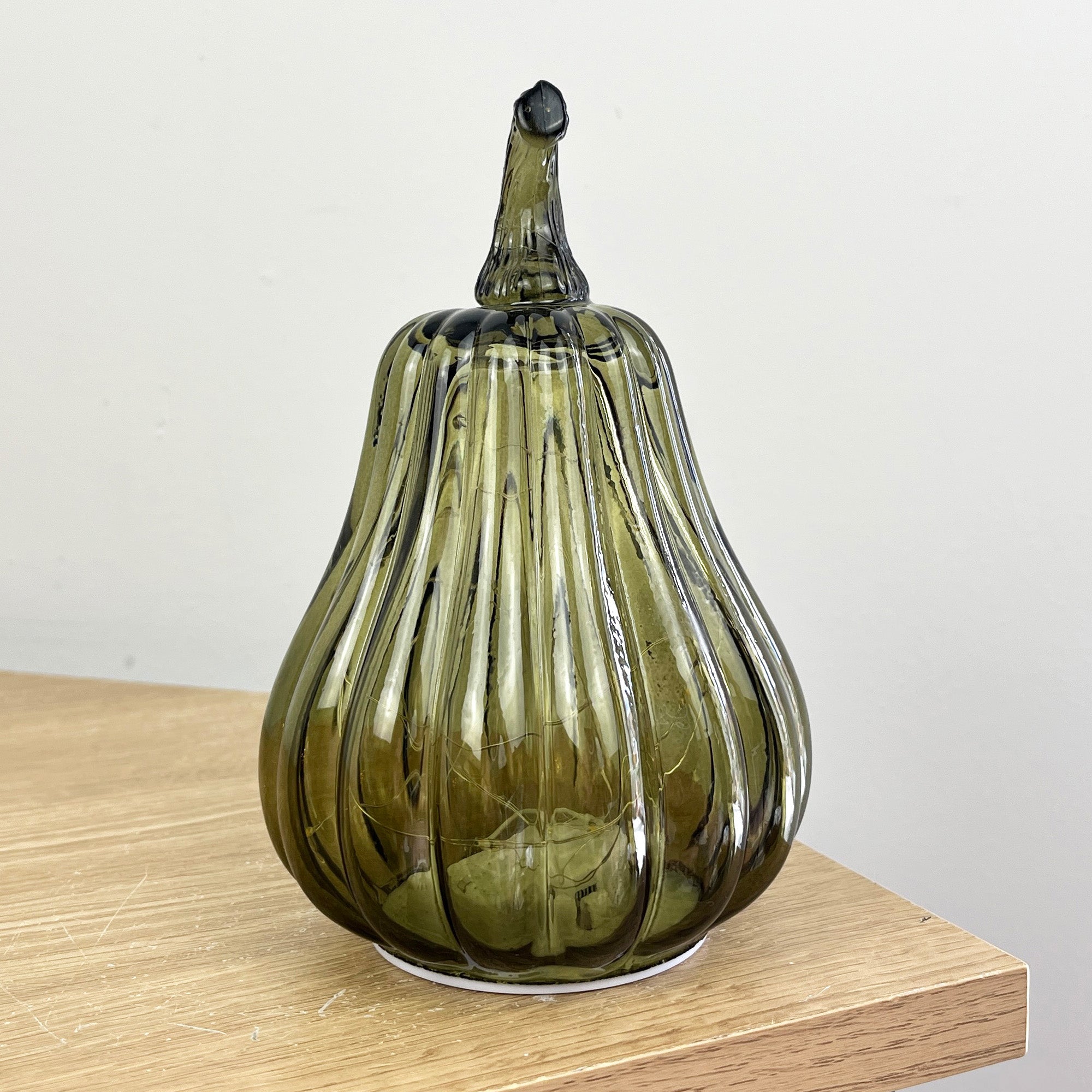 16.5cm Green Glass Pumpkin Ornament / LED Mood Light