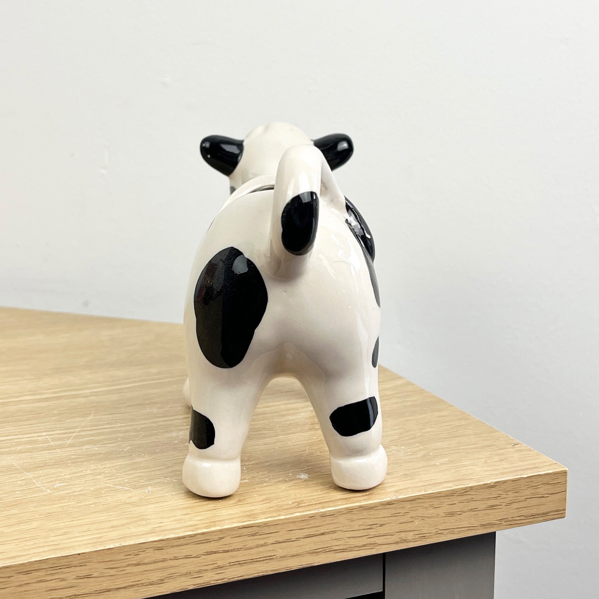 Novelty Cow Shaped Milk Jug – Ceramic