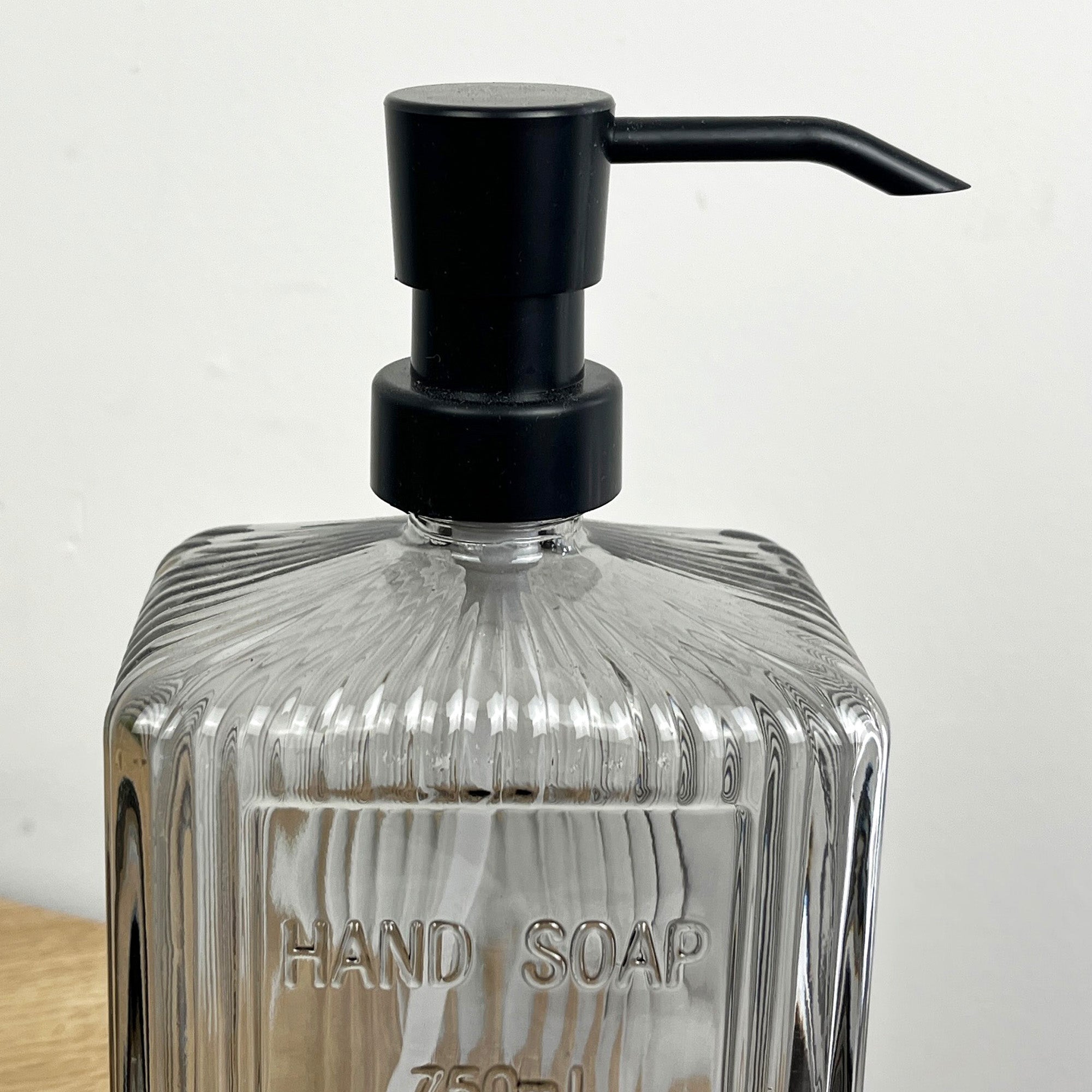 750ml Large Ribbed Glass Soap Dispenser – Grey