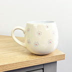 Set of 2 x 400ml Floral Daisy Stoneware Mugs - Cream