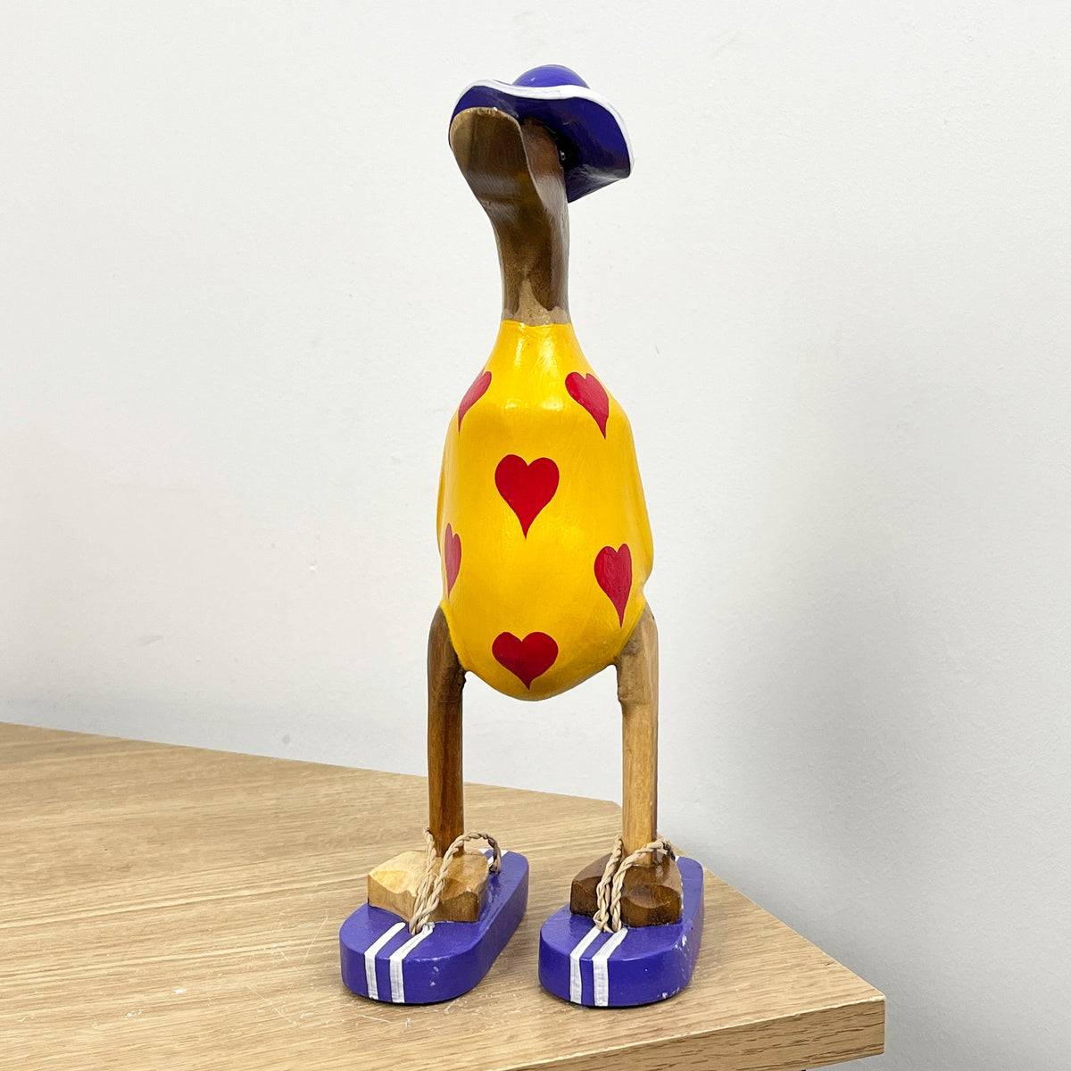 28cm Wooden Love Hearts Duck Ornament / Figurine