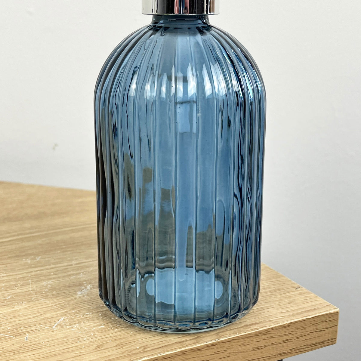Set of 3 x 350ml Ribbed Glass Soap Dispenser – Blue