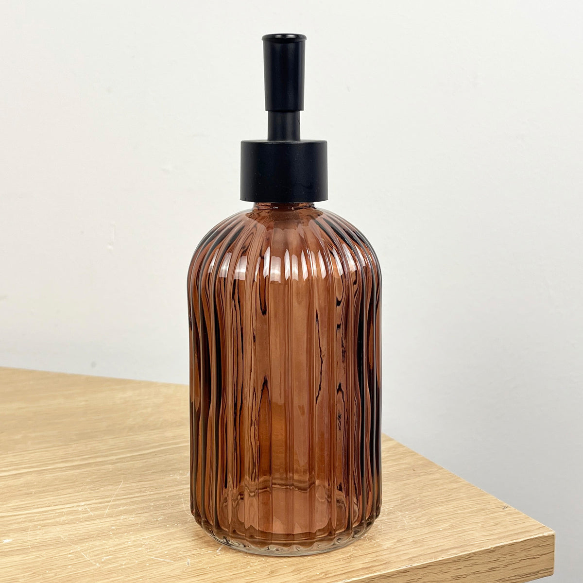 Set of 2 x 350ml Ribbed Glass Soap Dispenser – Amber
