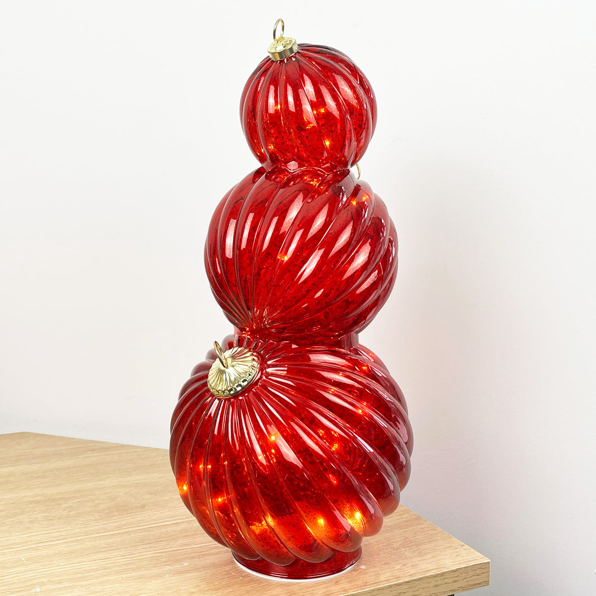 35.5cm Glass Light Up Baubles Ornament – Red