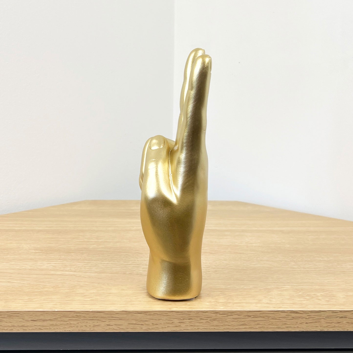 21.5cm Gold Peace Hand Sign Ornament - Resin